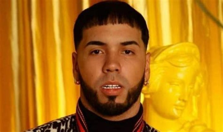 Anuel AA Height, Weight, Body Measurements, Shoe Size
