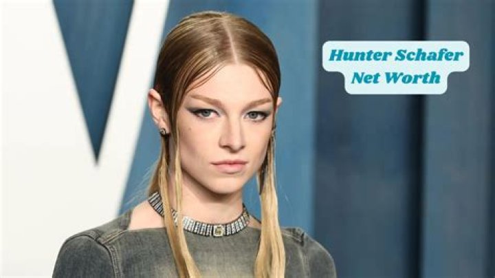 Hunter Schafer Net Worth & Earnings (Updated 2022)