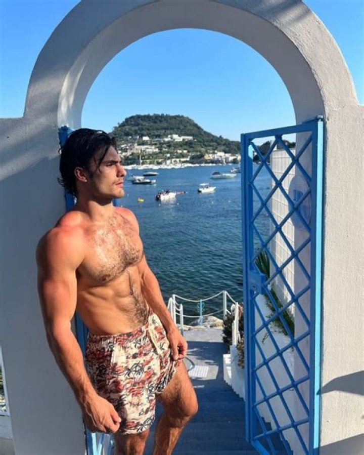 
Joseph Petito Height, Weight, Net Worth, Age, Birthday, Wikipedia, Who, Instagram, Biography 