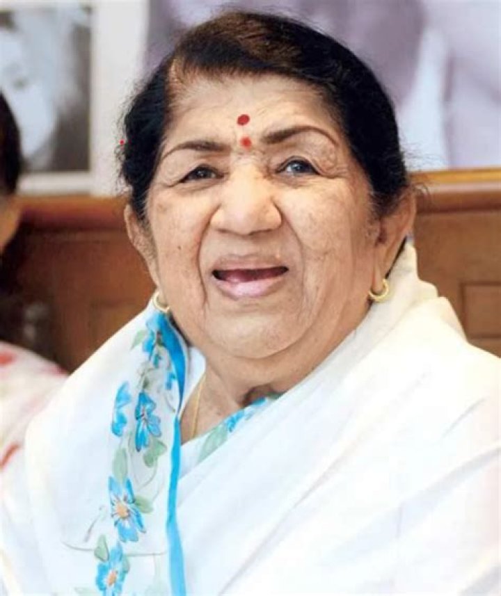 Lata Mangeshkar Net Worth At The Time Of Her Death