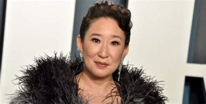 Sandra Oh Height, Weight, Measurements, Bra Size, Shoe Size